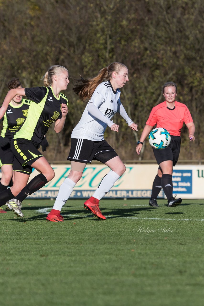 Bild 221 - Frauen TSV Vineta Audorg - SV Friesia 03 Riesum Lindholm : Ergebnis: 2:4